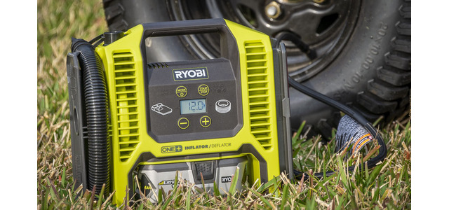 Photo: Ryobi Dual Function Inflator/Deflator Hands-on Review | P747