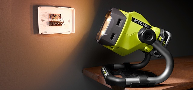 Photo: RYOBI P795 Hybrid LED Color Range Work Light Review – Dialing In The View