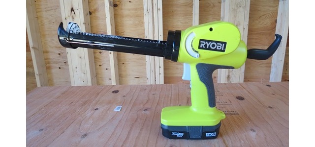 Photo: RYOBI 18V Caulk & Adhesive Gun: Review by A Concord Carpenter