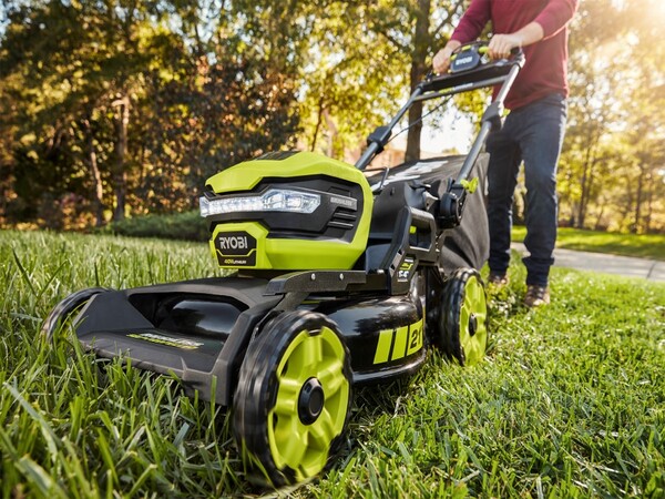 40V 21 BRUSHLESS Self-Propelled Mower with 7.5AH - RYOBI Tools