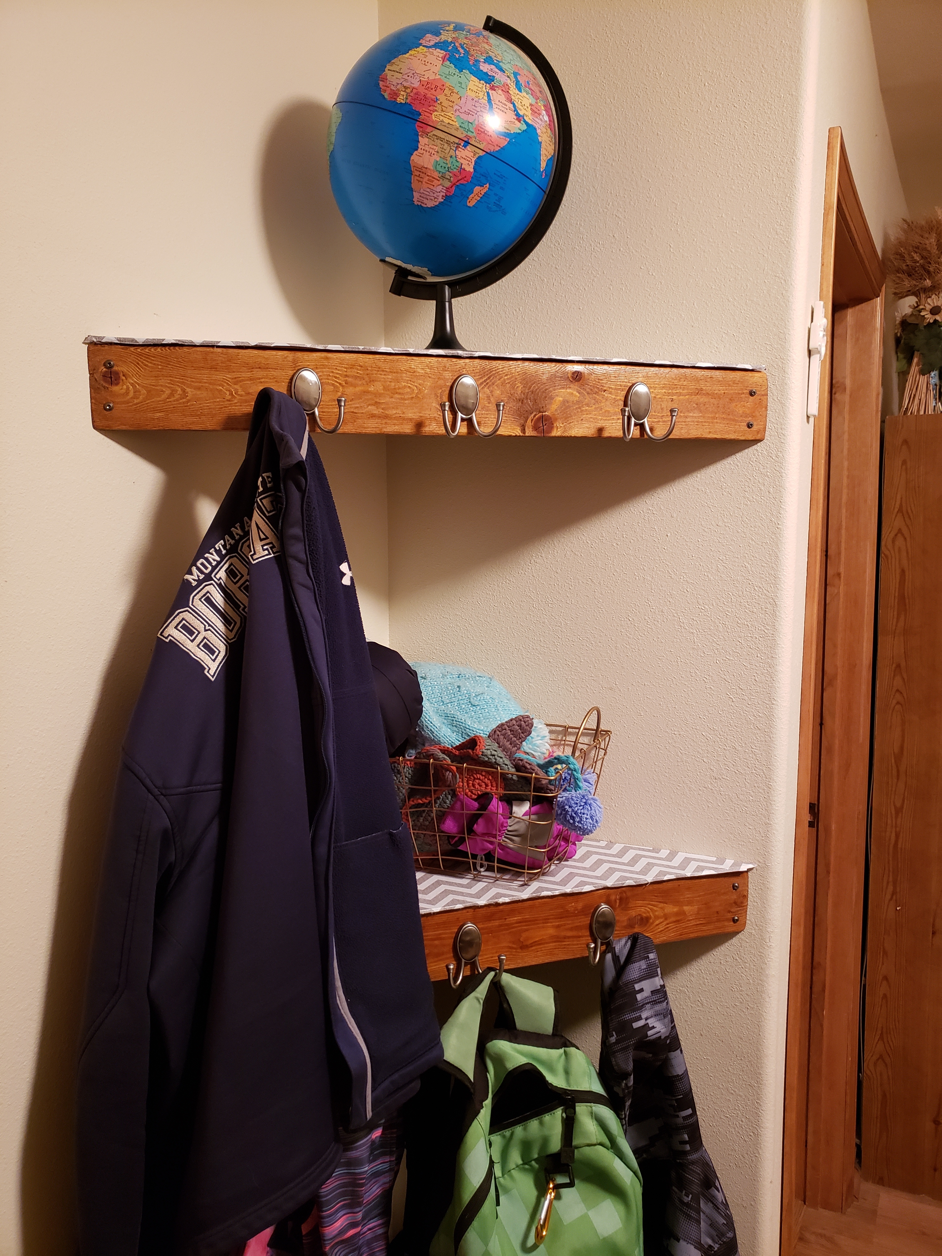 Corner Coat Hanger Shelfs RYOBI Nation Projects