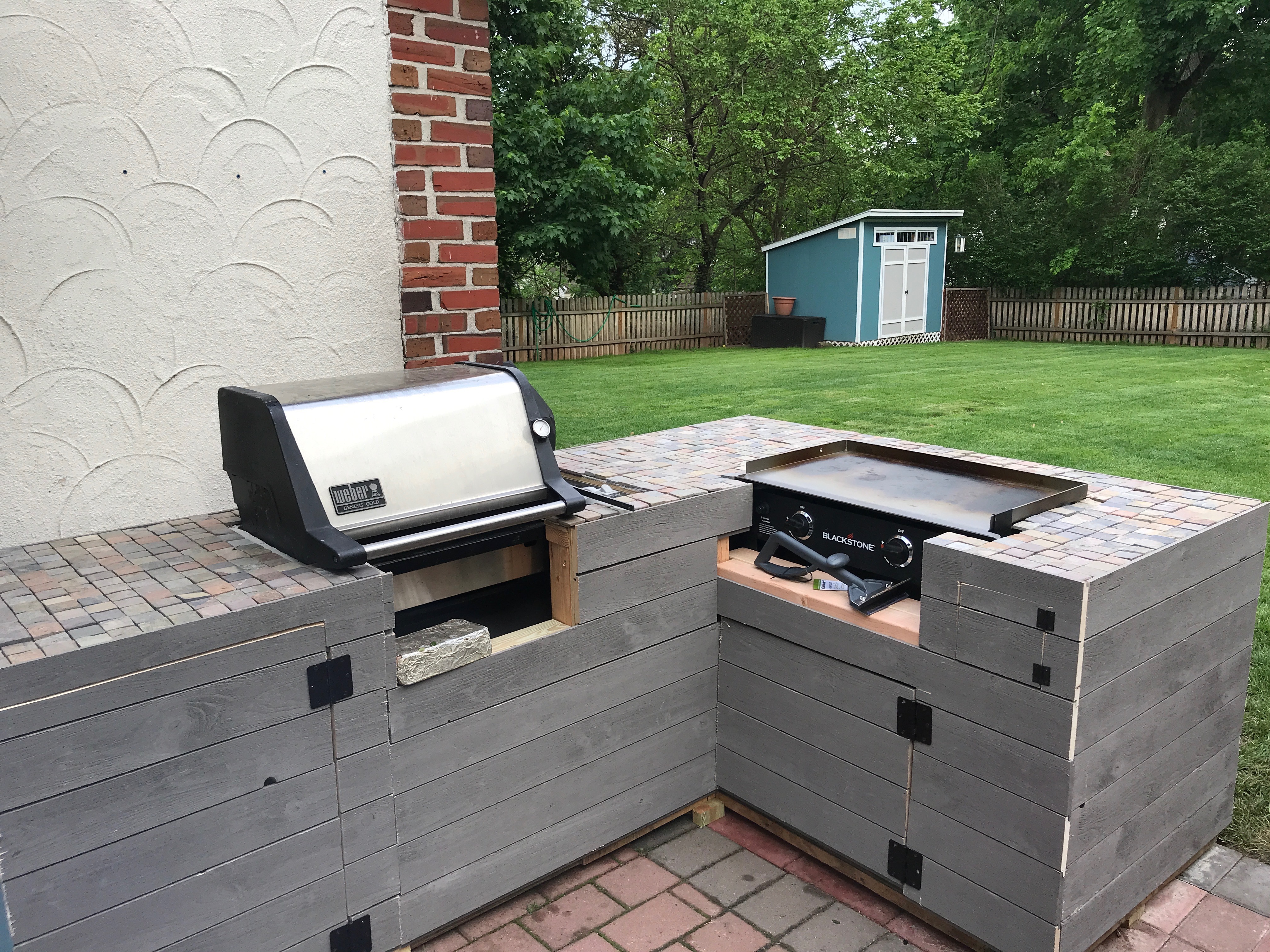 Amazing Blackstone Griddle Outdoor Kitchen