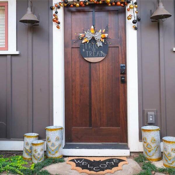 Photo: Fall Door Sign