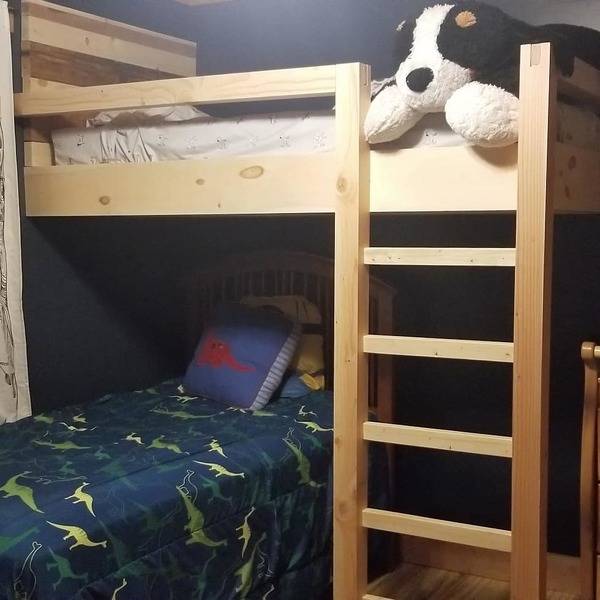 Photo: Momma's Boy Bunk Bed
