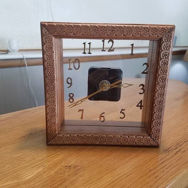 Photo: Make a clock out of a basic box