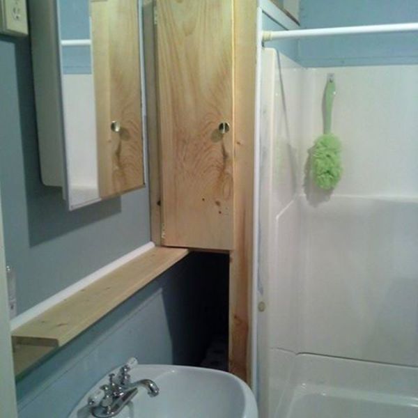 Photo: Bathroom Cabinet
