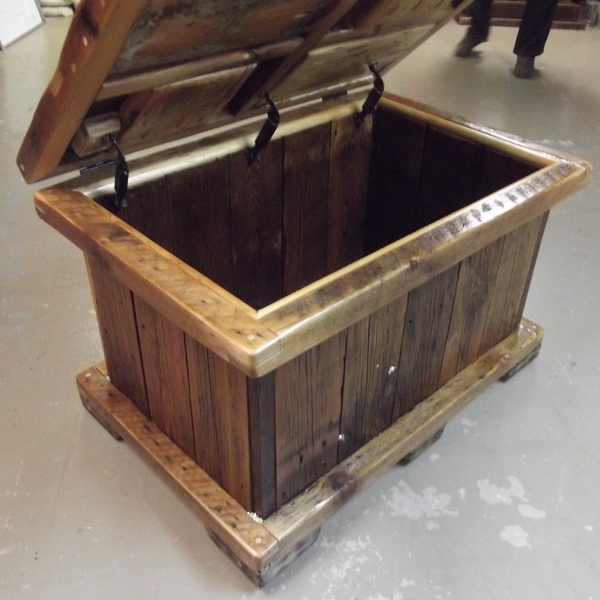 Reclaimed Barn Wood Toy Box for a living room - RYOBI ...