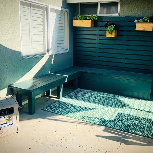 Photo: Sectional Bench with Trellis