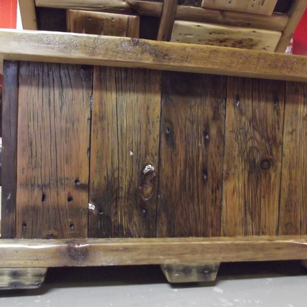 barnwood toy box