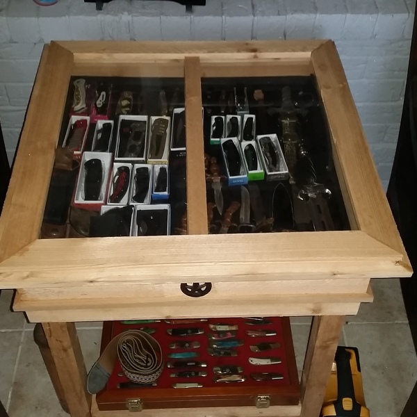 Knife Display Case - RYOBI Nation Projects