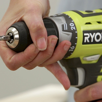 how to tighten drill bit ryobi